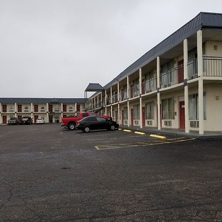 Knights Inn Midland Exterior photo
